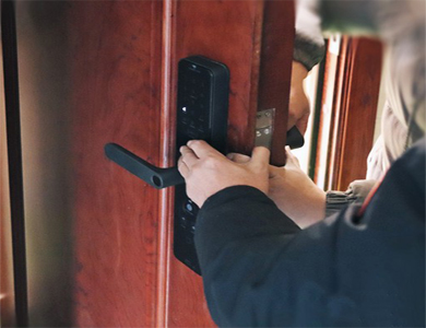 二道24小时上门开锁公司